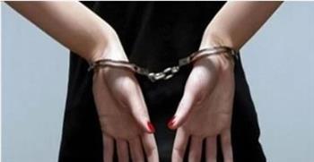 حبس بلوجر بعد اتهامها بنشر فيديوهات تخدش الحياء