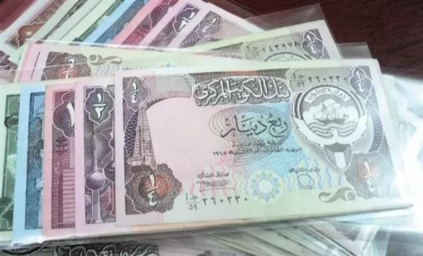 سعر الدينار الكويتي الآن.. تحديث جديد في البنوك