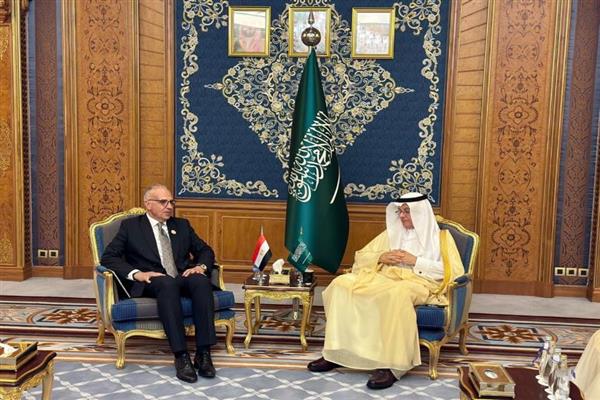 وزير الري يلتقي وزير البيئة والمياه والزراعة السعودي لبحث التعاون المشترك