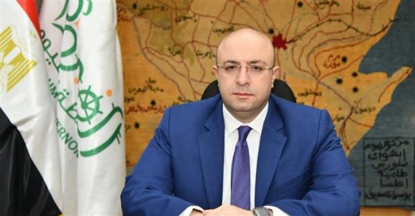 محافظ الفيوم يهنئ المواطنين بالذكرى الثالثة عشرة لثورة 30 يونيو
