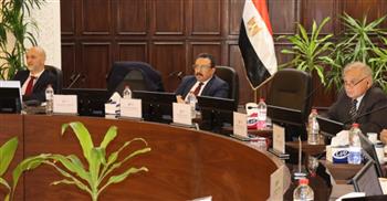   جامعة الإسكندرية تستعرض آليات تطوير وادي التكنولوجيا والاستفادة من التجربة الفرنسية 