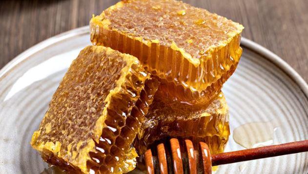كل ما تريد معرفته عن شمع العسل