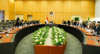   وزير الاستثمار يبحث مع مؤسسة التمويل الدولية تطوير بيئة الأعمال والتحول الرقمي