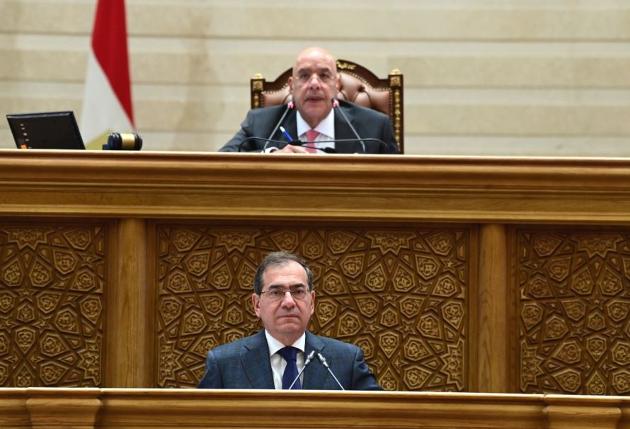 مجلس النواب يوافق على مشروعي قانون للبحث عن الغاز والزيت الخام