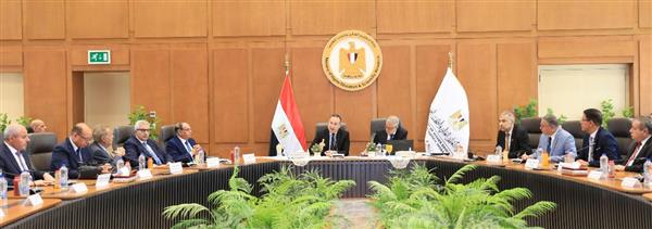 وزير التعليم العالي يترأس اجتماع مجلس الجامعات الأهلية بمقر الوزارة بالعاصمة الجديدة