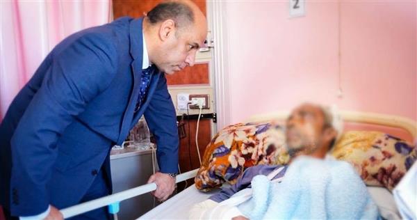 وزير العمل يطمئن على مصابي العمالة غير المنتظمة ويوجه بدعمهم