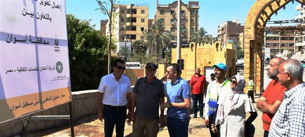 أسوان تدعم مسجد بدر بفرش جديد وتواصل تطوير الطابية