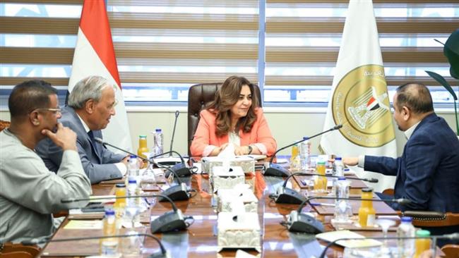"منال عوض" تستقبل عدداً من أعضاء مجلسي النواب والشيوخ لمتابعة بعض الملفات الخدمية