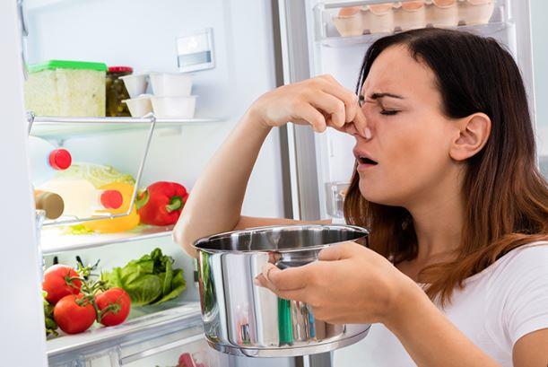 كيف تعرف أن الطعام فاسد؟