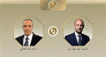 وزير الخارجية ونظيره الفرنسي يبحثان مستجدات الأوضاع الإقليمية