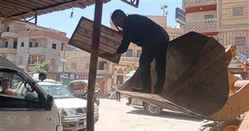 محافظ الدقهلية يكلف: حملة لرفع الإشغالات وإعادة تنظيم السيارات بموقف منية سمنود