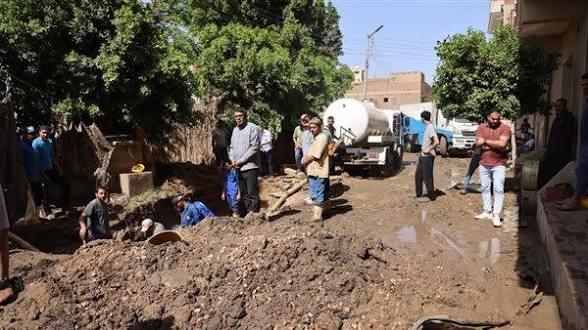 محافظ القاهرة يتفقد فعاليات مبادرة "شارع الفن" بمنطقة مثلث البورصة وشارع الشريفين