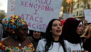 العنصرية تتفشى في ألمانيا.. رقم قياسي في دعاوى التمييز يسلّط الضوء على فجوة الحماية القانونية
