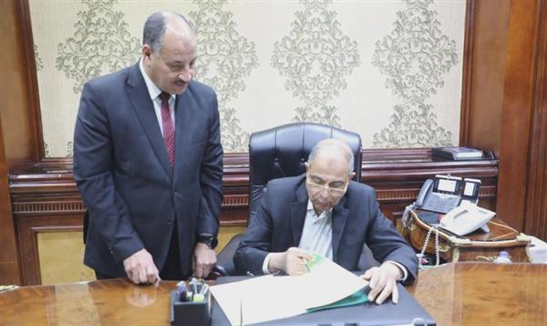 محافظ المنيا: جاهزية كاملة للجان الامتحانات وتطبيق إجراءات مشددة