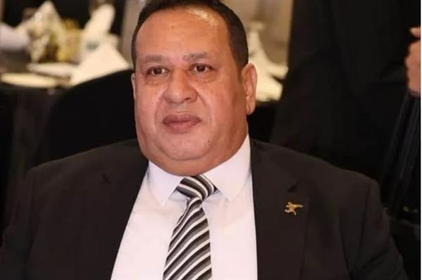 التحفظ على أموال صبري نخنوخ ومنعه من السفر بقرار من النيابة العامة