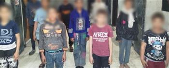 ضبط 12 شخصا لقيامهم باستغلال 11 حدثا في أعمال التسول واستجداء المارة بالجيزة