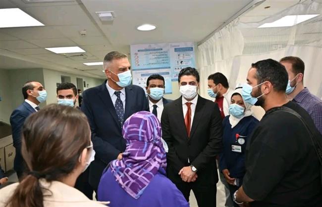 محافظ جنوب سيناء يتفقد مستشفى شرم الشيخ الدولي لمتابعة جاهزية الخدمات الطبية