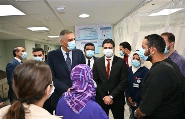 محافظ جنوب سيناء يتفقد مستشفى شرم الشيخ الدولي لمتابعة جاهزية الخدمات الطبية