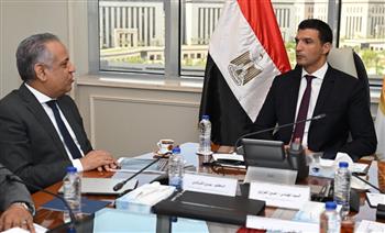   وزير الصناعة يلتقي رئيس جمعية رجال الأعمال المصريين الأفارقة لبحث التعاون الصناعي 