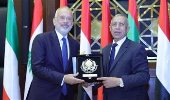   رئيس الأكاديمية العربية يستقبل سفير اليونان لبحث آفاق التعاون الأكاديمي والتقني 