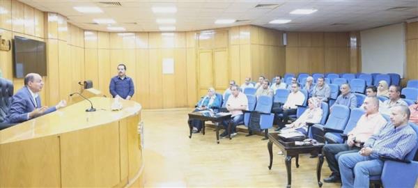 محافظ المنيا يوجه بتعزيز التقنين والتصالح بكوادر فنية وتسريع الإنجاز