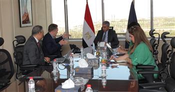   وزير السياحة يبحث مع رئيس مجلس إدارة شركة سينيك الدولية فرص الاستثمار في السياحة النيلية