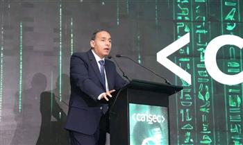   إسلام عزام: الأمن السيبراني ركيزة أساسية للشمول المالي