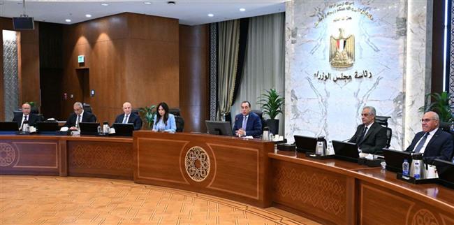 رئيس الوزراء يتابع الموقف التنفيذي لمشروعات "حياة كريمة"