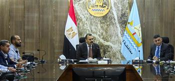 محافظ كفرالشيخ: بحث آليات توفير قش الأرز اللازم لتشغيل خطوط إنتاج وتصنيع الأخشاب