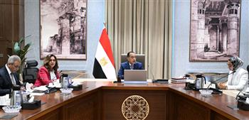   رئيس الوزراء يتابع موقف تنفيذ المشروعات الخدمية والتنموية بالوادي الجديد