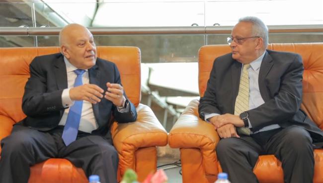 مدير مكتبة الإسكندرية يفتتح ندوة "الحروب الإدراكية في عصر الذكاء الاصطناعي"