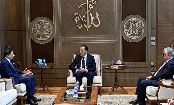 مدبولي يلتقي رئيس مجلس إدارة مجموعة موانئ دبي العالمية