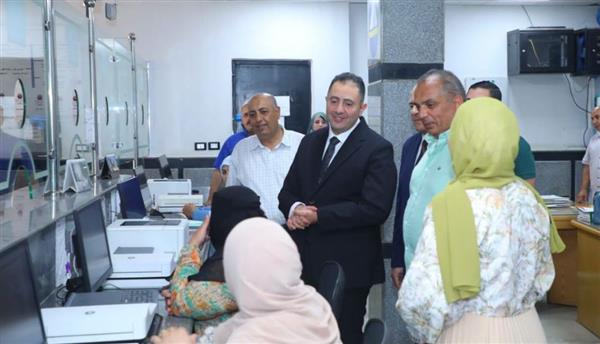 محافظ دمياط يتابع منظومة العمل بالمركز التكنولوجي بميت أبو غالب