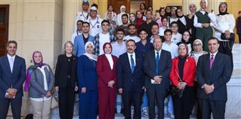 رئيس جامعة الإسكندرية وهشام بدر يشهدان الندوة التعريفية للمبادرة المشروعات الخضراء الذكية