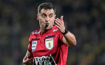   الأوروجوياني تيخيرا حكمًا لمباراة مصر وأستراليا في كأس العالم