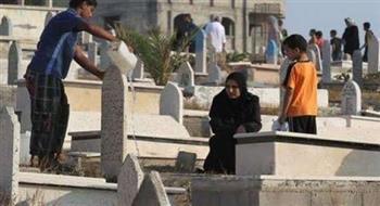 ما حكم الشرعي فى الجلوس على المقابر؟.. الإفتاء توضح