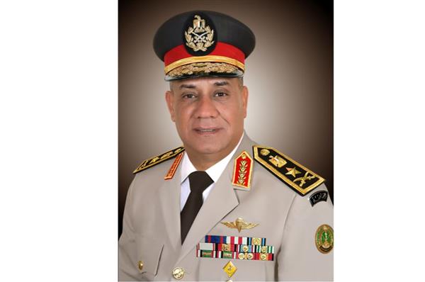 وزير الدفاع يغادر أرض الوطن متوجهًا إلى تركيا فى زيارة رسمية