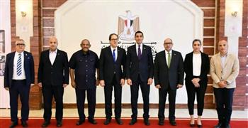   وزير الرياضة يبحث زيادة ألعاب دورة أفريقيا المؤهلة لأولمبياد 2028