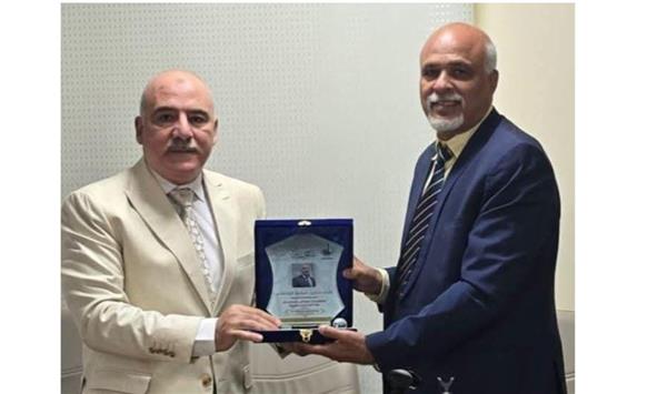 نقابة أطباء الأسنان بالقليوبية تكرم وكيل وزارة الصحة تقديراً لجهوده المتميزة