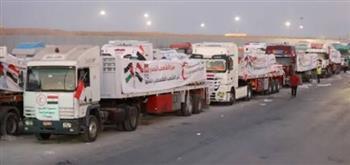 قافلة "زاد العزة" الـ234 تدخل إلى الفلسطينيين في قطاع غزة
