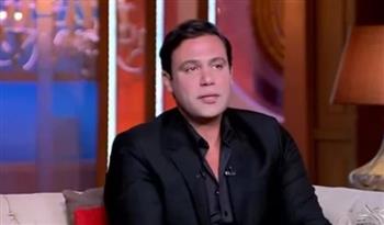   محمد إمام يحسم الجدل: "ولا بوتوكس ولا فيلر".. ويكشف حقيقة أجره ومنافسة النجوم