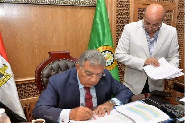 محافظ الدقهلية يعتمد تنسيق القبول بالثانوي العام بمجموع 245 درجة