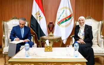 وزير العدل يهنئ رئيسة هيئة النيابة الإدارية بمناسبة توليها المنصب