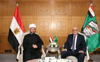   وزير الأوقاف يهنئ رئيس هيئة قضايا الدولة