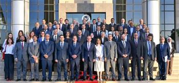   وزير الاستثمار يبحث مع 22 شركة فرنسية خطط التوسع 