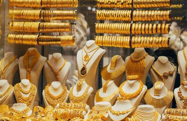 أسعار الذهب تتراجع من جديد.. هل الوقت مناسب للشراء؟