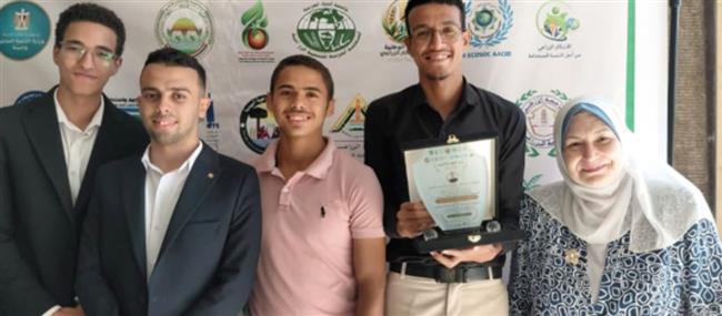 جامعة القاهرة تفوز بالمركز الأول لطلاب الصناعات الغذائية ببرنامج علوم الأغذية