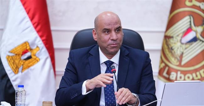 وزارة العمل تبدأ اختبارات فرص العمل بالخارج