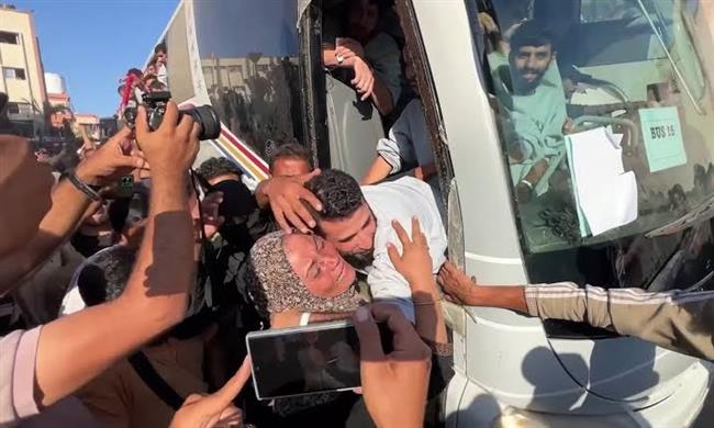 فلسطينيون يكشفون أهوال التعذيب في سجون إسرائيل