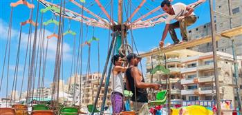   محافظ الإسكندرية يوجه بإزالة المخالفات الخطرة بأحد شواطئ النخيل حفاظًا على سلامة المواطنين